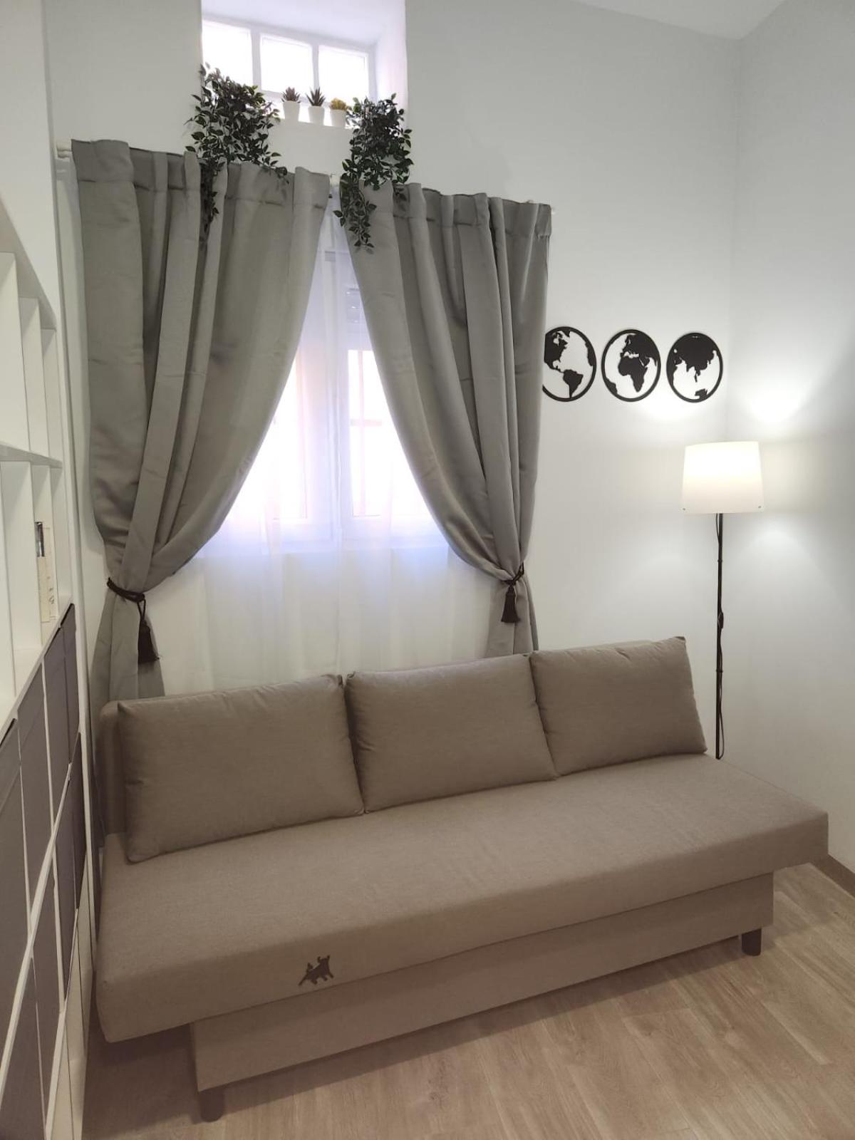 Plan B Madrid Vallecas Екстериор снимка